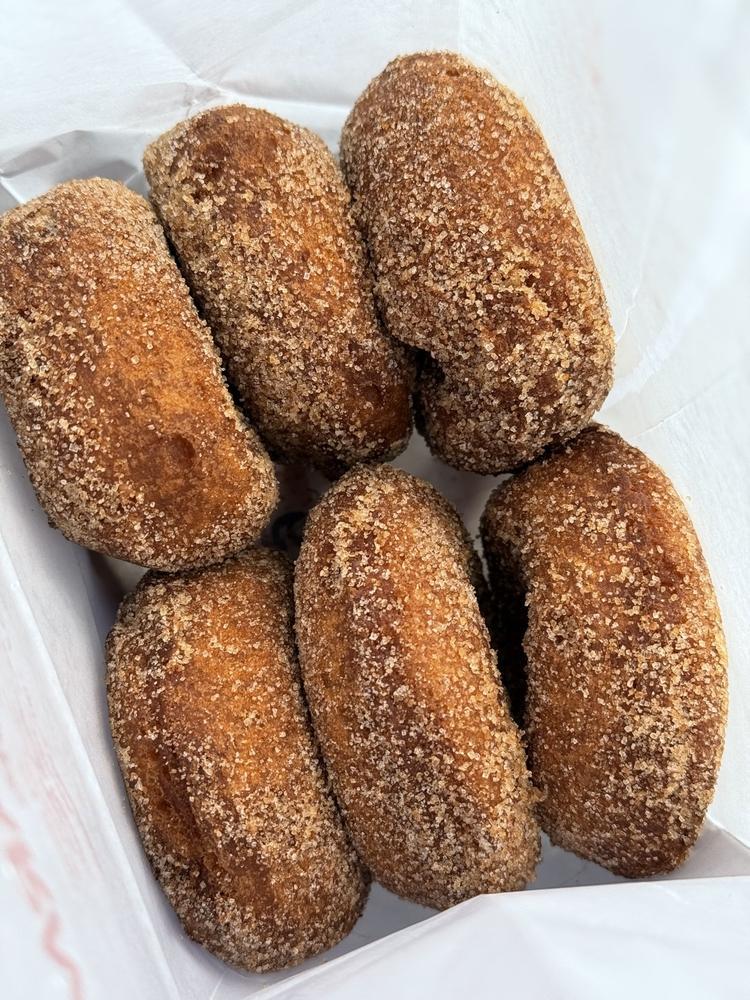 Cider Doughnuts (Donuts) 6 Pack