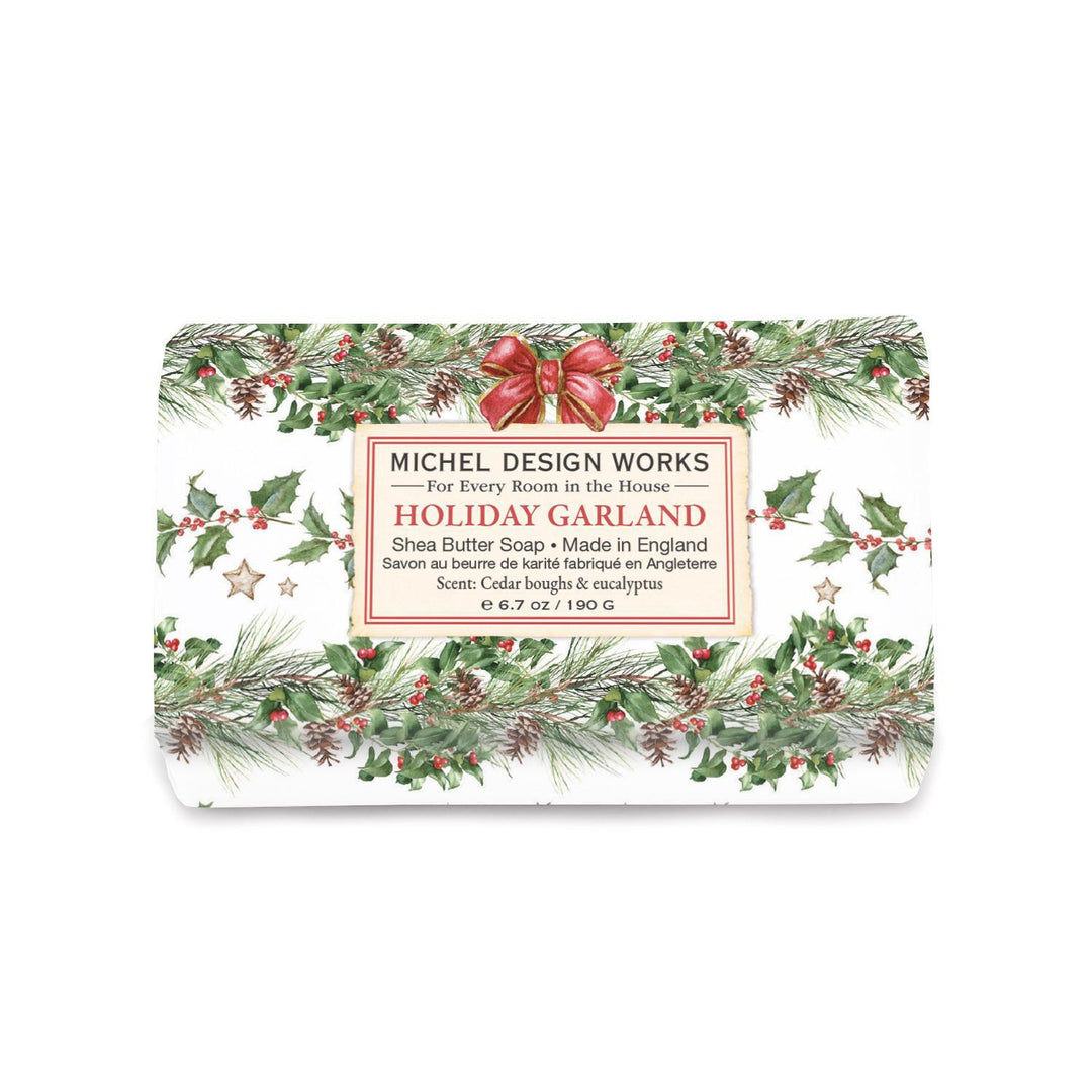 Stonewall Kitchen - Michel Design Works - Holiday Garland Medium Bath Soap Bar 6.7 oz - 858446