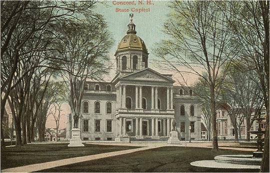 Found Image Press - NH-123 Postcard: State Capitol, Concord NH-00123-PC2001-M